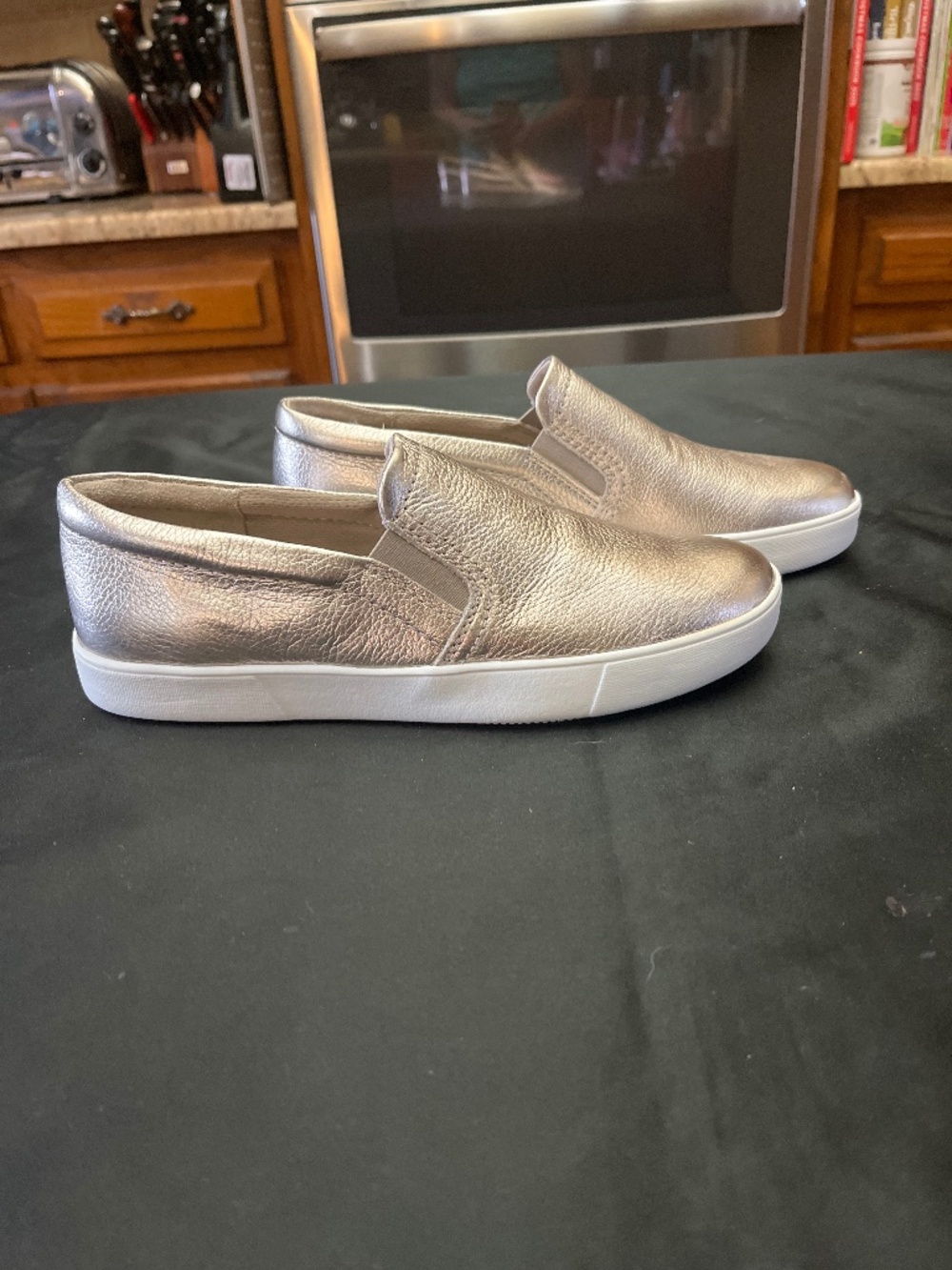 Naturalizer Marianne Slip On Sneakers.  Sz. 8.5 M